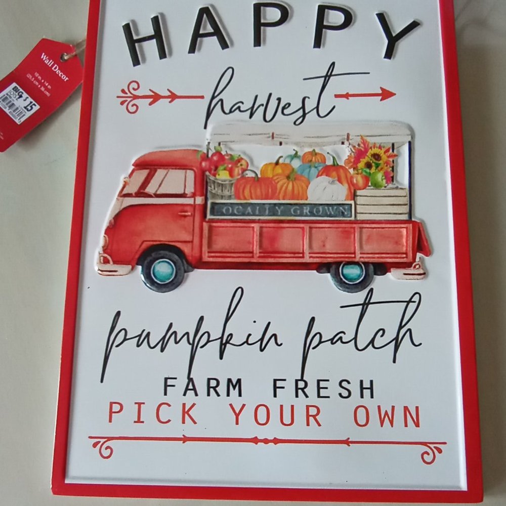 'HAPPY HARVEST' Metal sign NWT